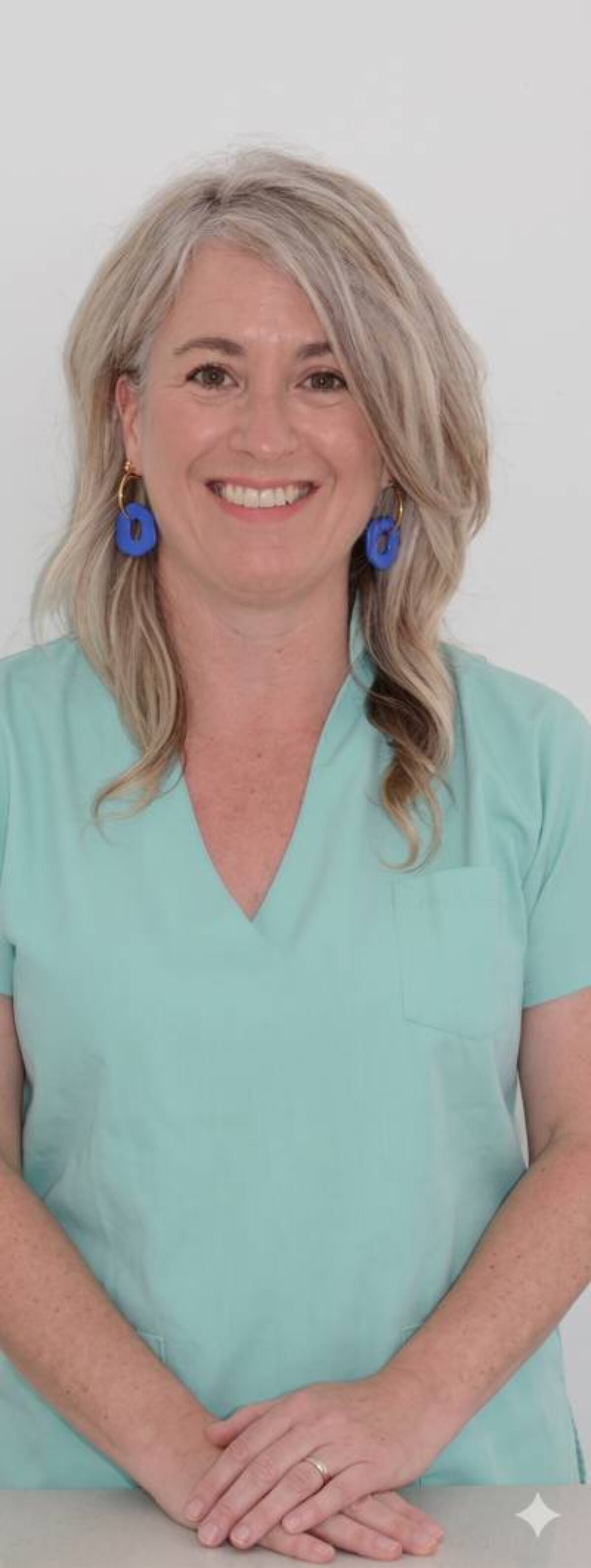 Portrait d'un membre de l'équipe du cabinet d'orthodontie du Dr Wees à Caen
